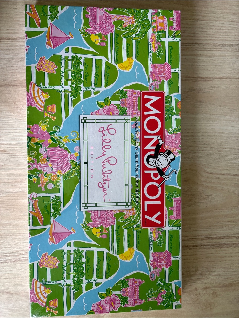 Rare Lilly Pulitzer Monopoly Collector's Edition - Picture 2 of 5